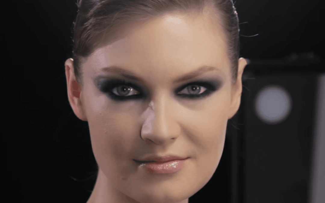 Ojos ahumados en dos pasos