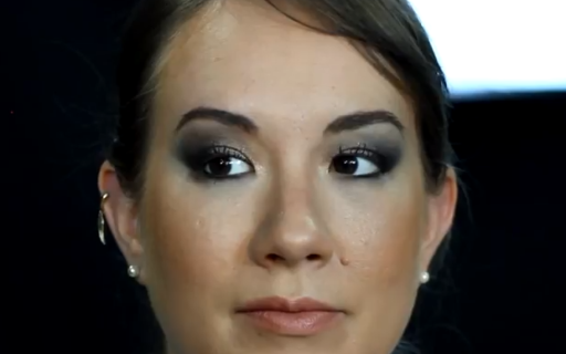 Cómo agrandar los ojos